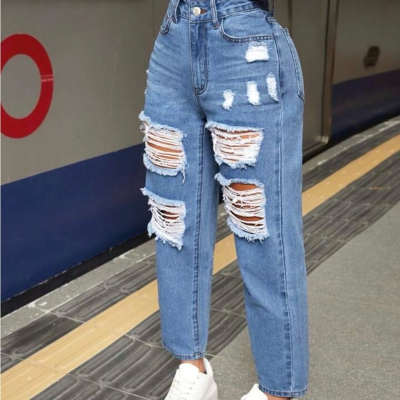 SHEIN High Rise Ripped Blue Jeans - Picture 3 of 4